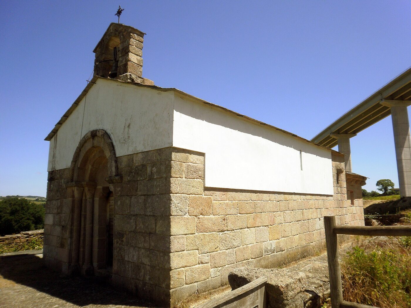 Igrexa de Santa María de Albán en Sarria