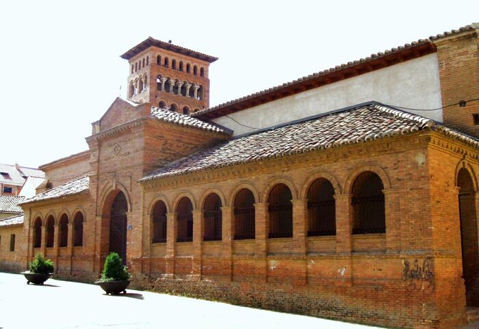 Iglesia de San Tirso
