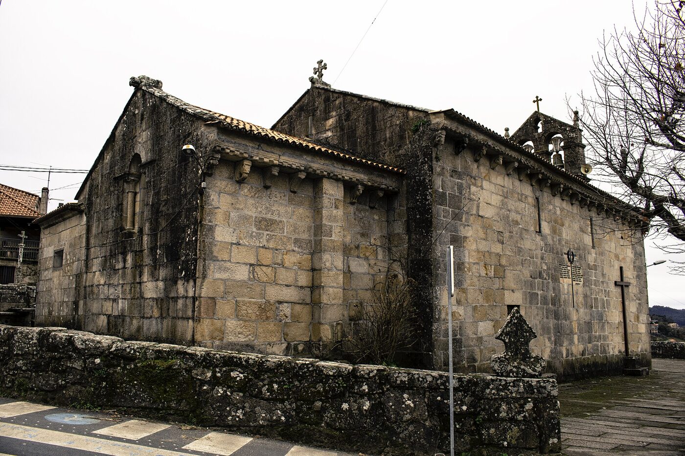 Igrexa de Santa María de Cela en Bueu
