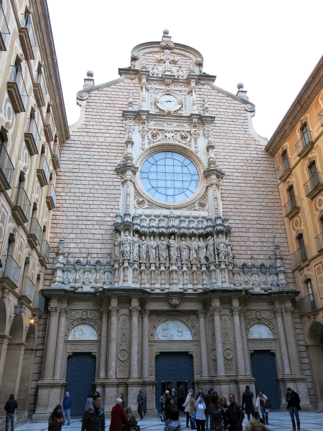 Basílica de la Mare de Déu de Montserrat en Monistrol de Montserrat