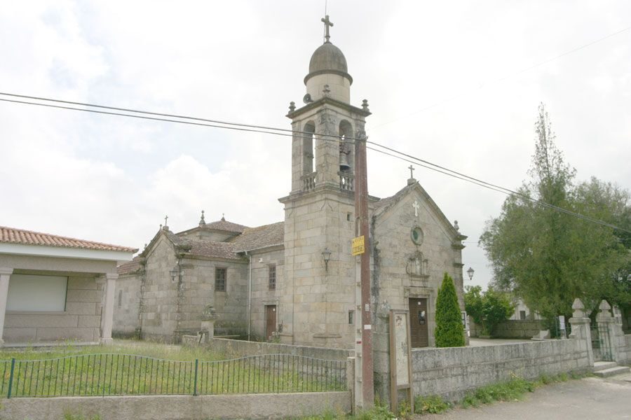 Igrexa de Santa María de Salceda en Salceda de Caselas