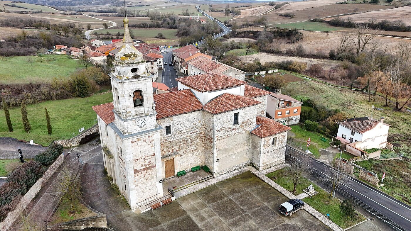 Iglesia de Santiago Apóstol en Villafranca Montes de Oca