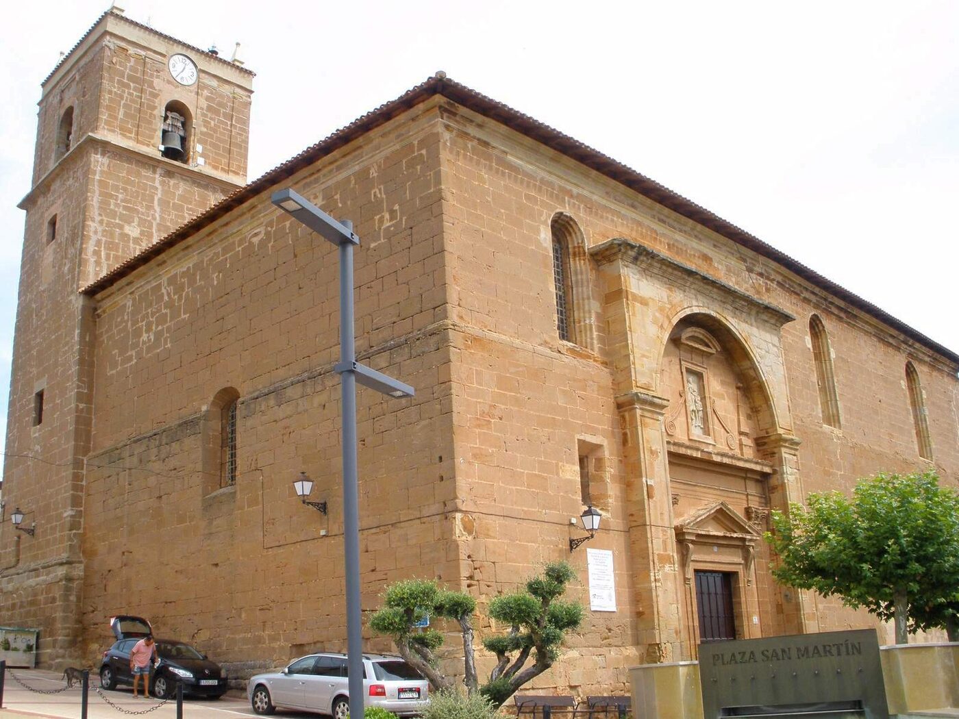 Iglesia de San Martín en Entrena