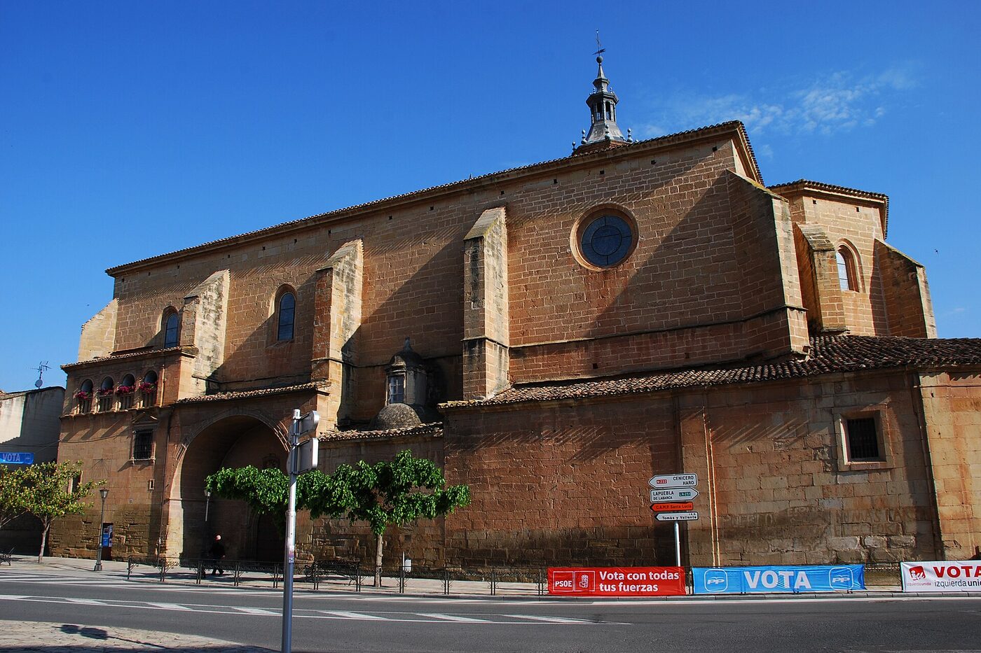 Iglesia de Santa María en Fuenmayor
