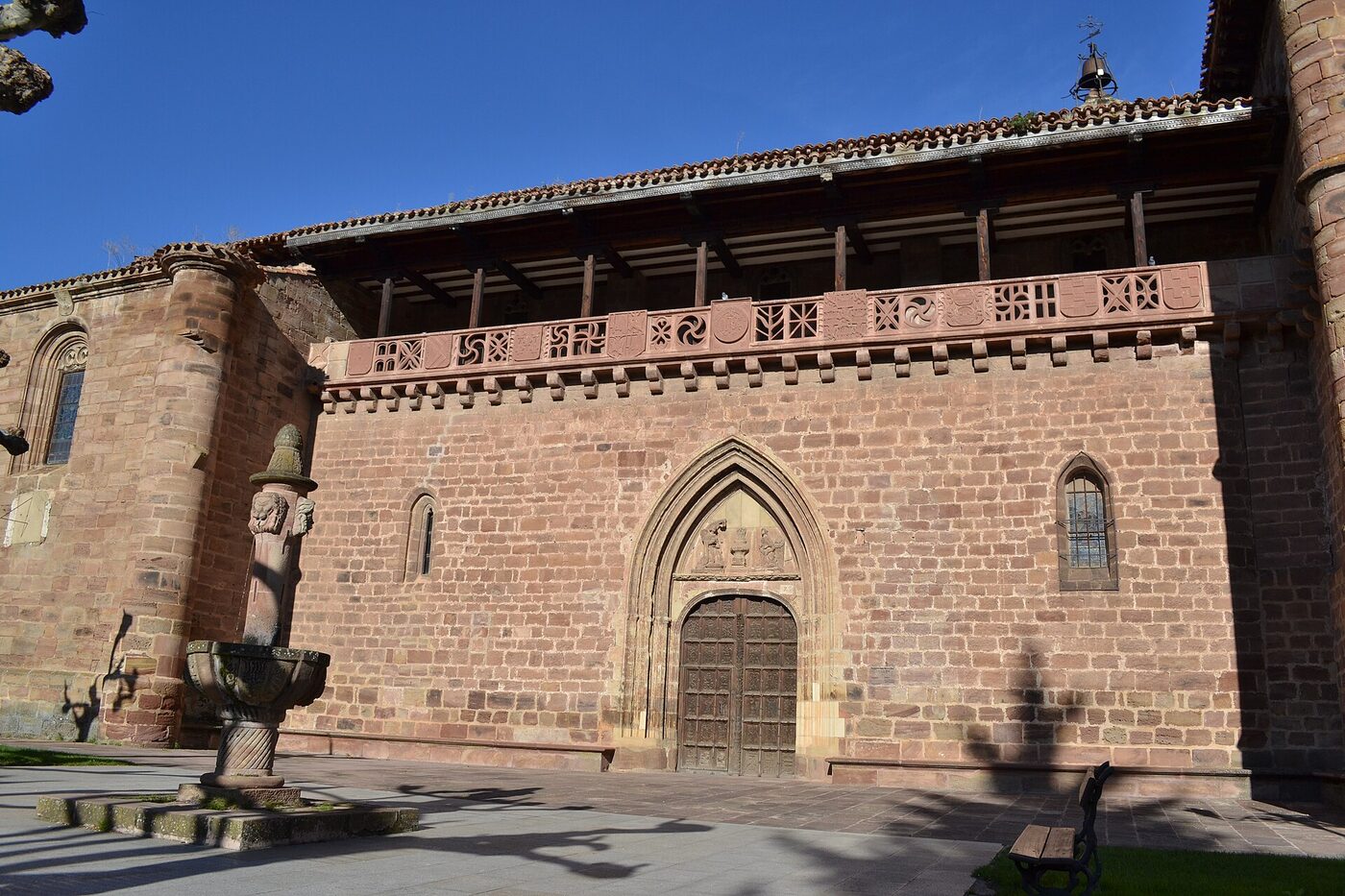 Iglesia de Santa María la Mayor en Ezcaray