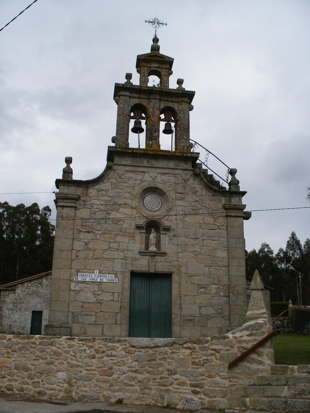 Igrexa de San Xurxo de Torres en A Armada