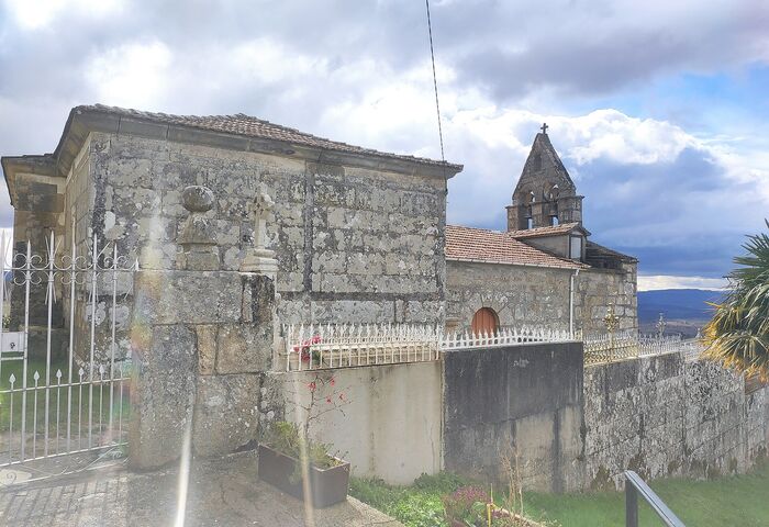Igrexa de Santiago da Costa