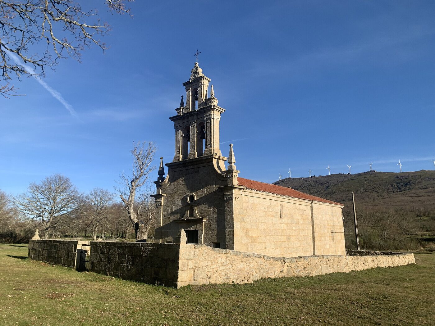 Capela da Nosa Señora das Neves en O Castro de Caldelas
