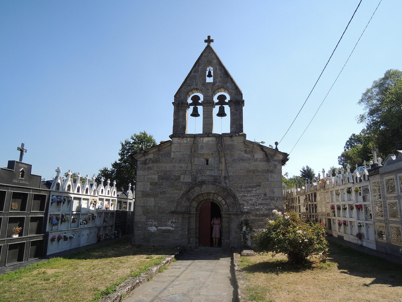 Igrexa de Santa Tegra de Abeleda en O Castro de Caldelas