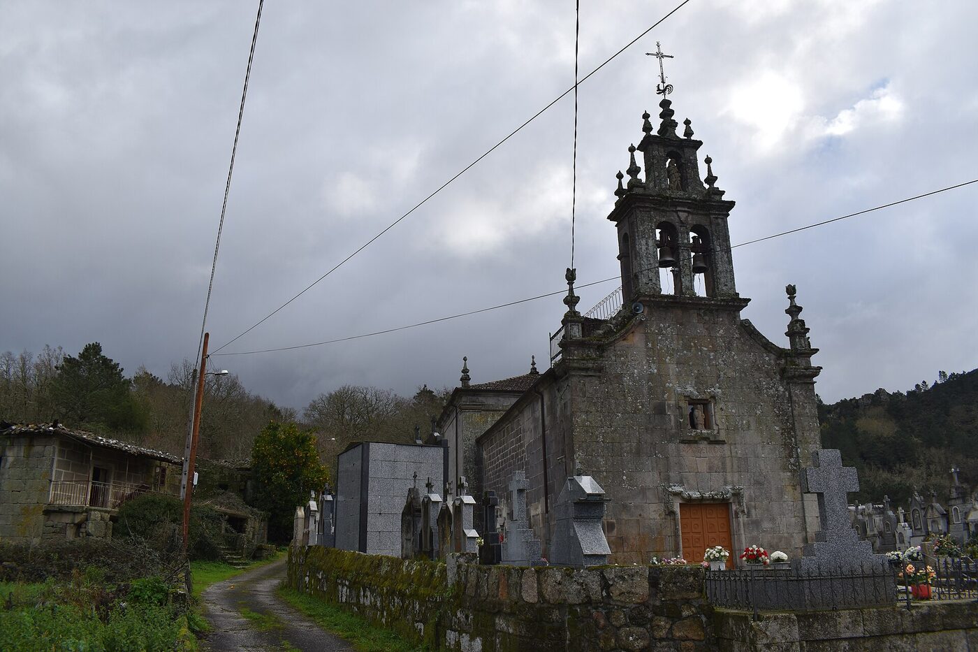 Igrexa de San Cibrao de Covas en O Pereiro de Aguiar