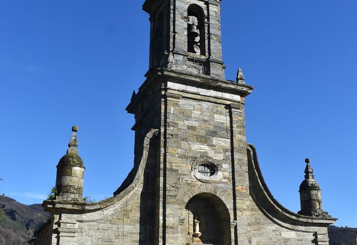 Igrexa de Santalla de Bendollo