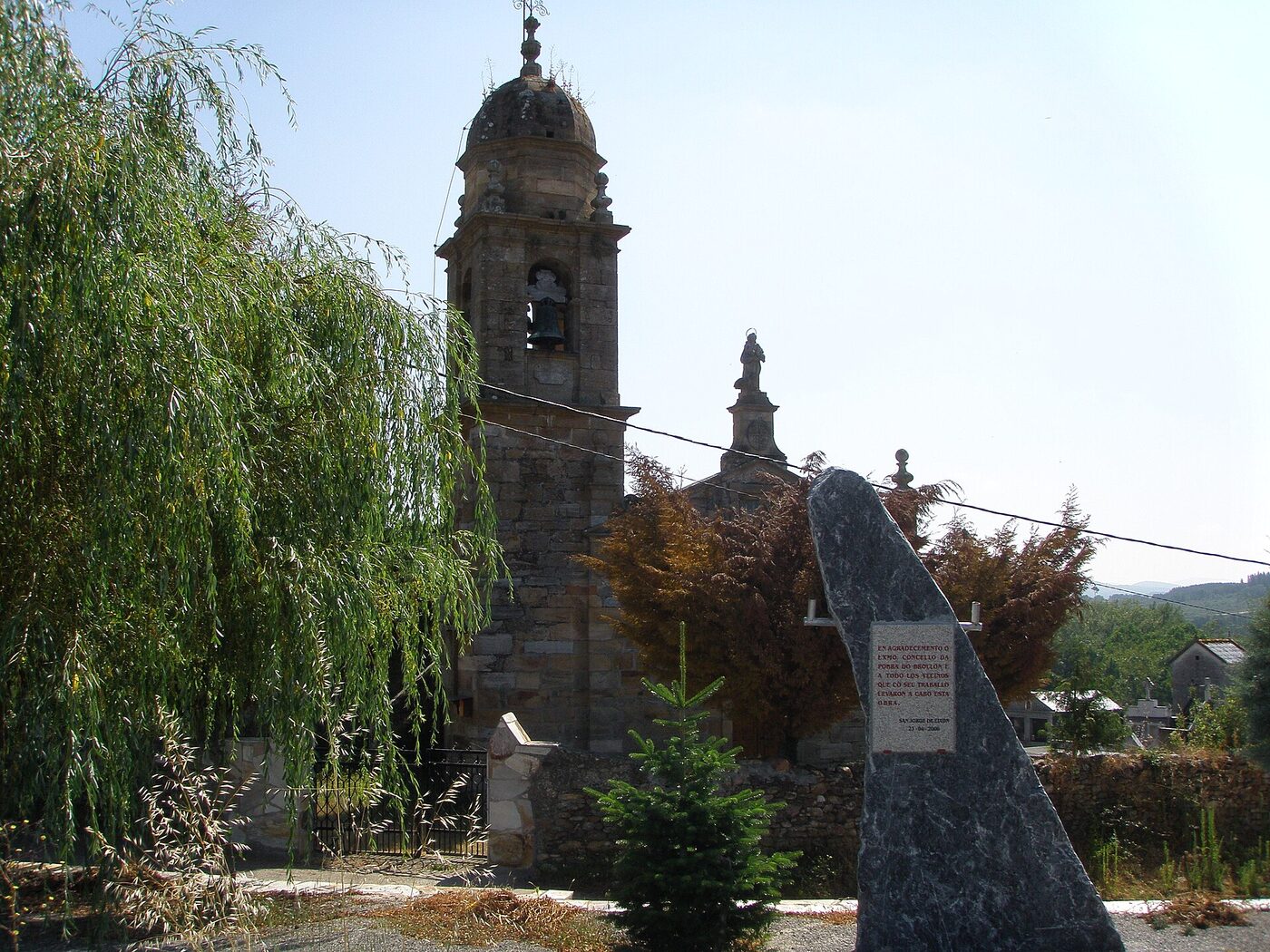 Igrexa de San Xurxo de Eixón en A Pobra do Brollón
