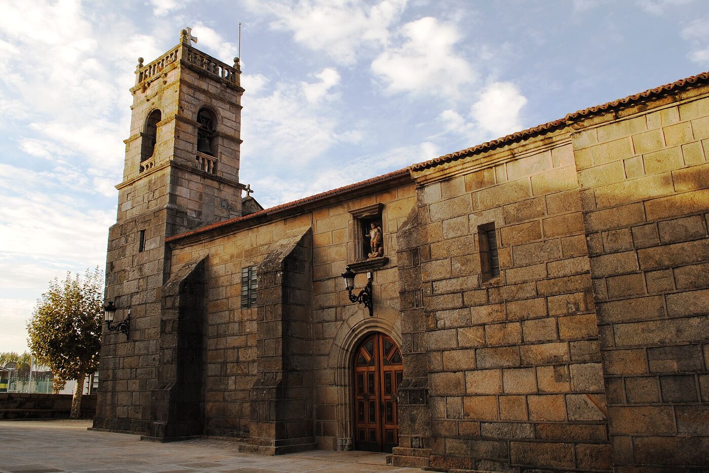 Igrexa de San Miguel de Bouzas en Vigo