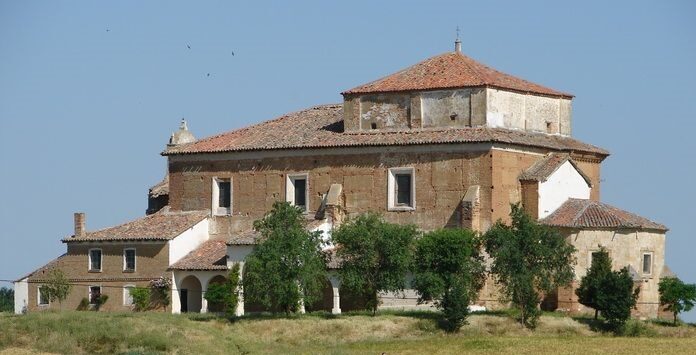 Ermita de la Virgen del Río en Villalcázar de Sirga