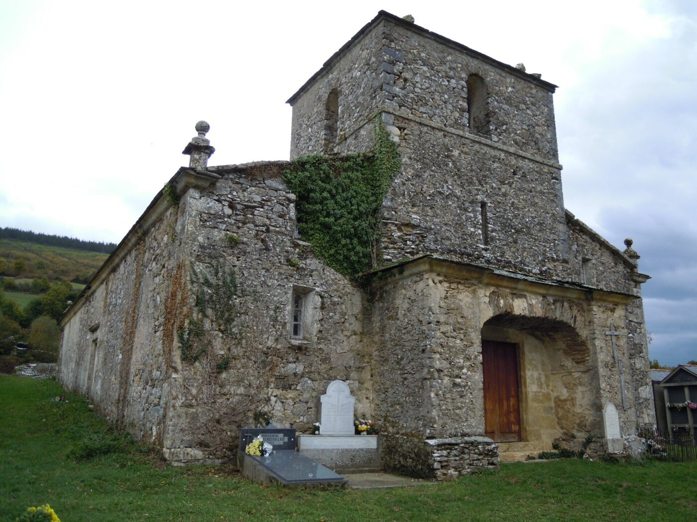 Igrexa de San Xoán de Torés en As Nogais