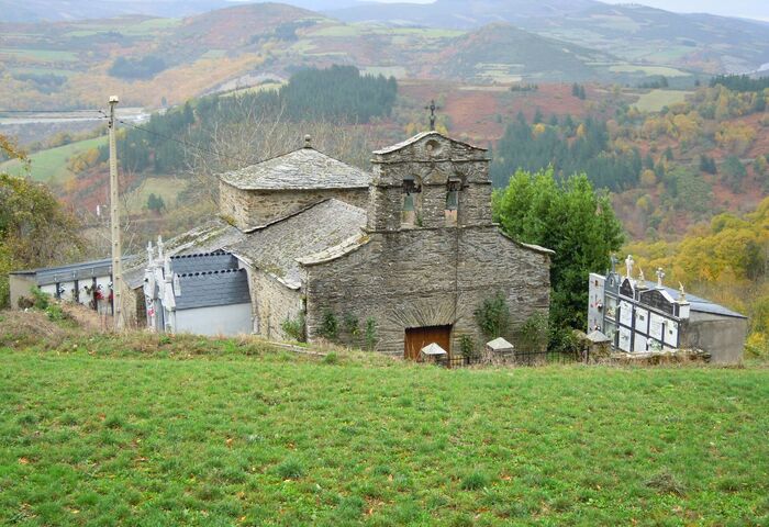 Igrexa de San Pedro de Quintá