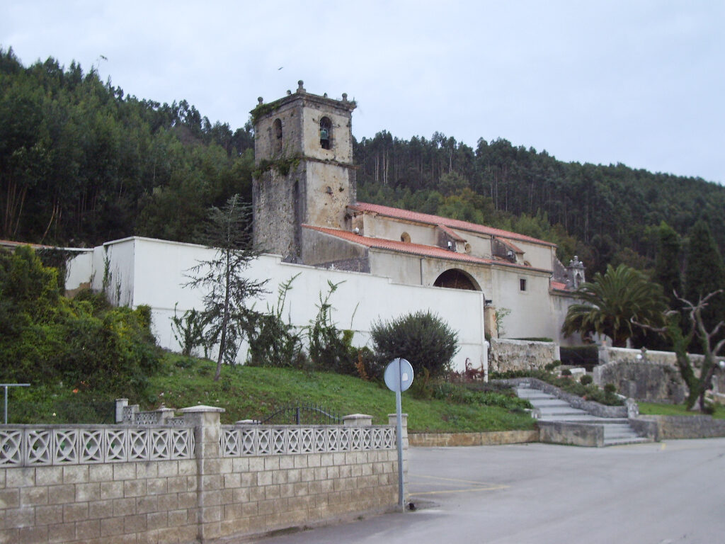 Iglesia de El Salvador en Argoños
