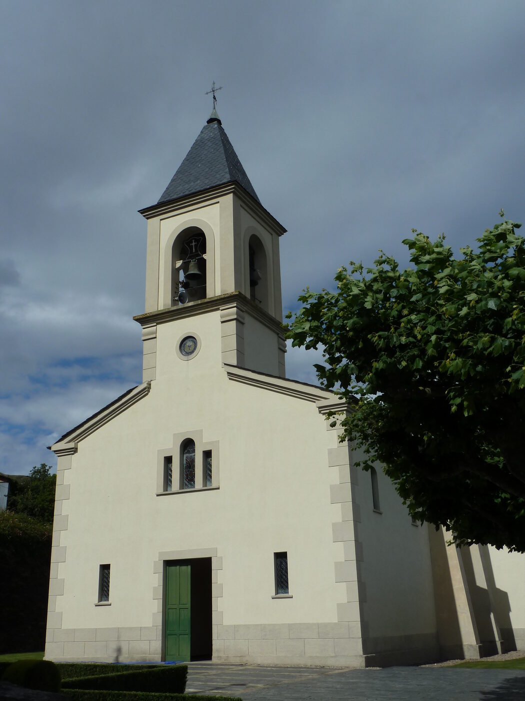 Igrexa de Santa María de Trabada en Trabada