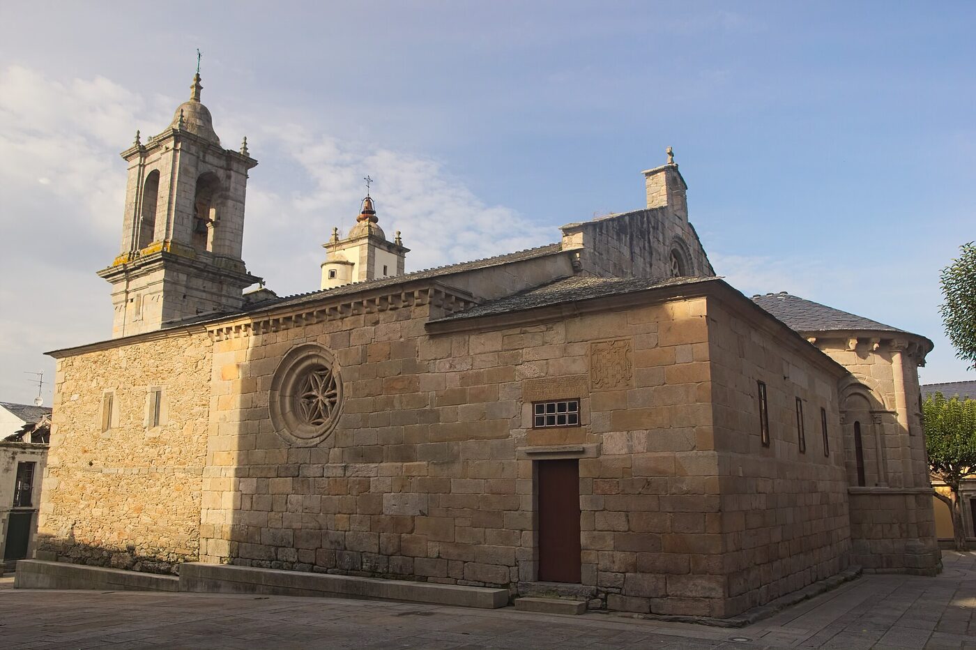 Igrexa de Santa María do Campo en Viveiro