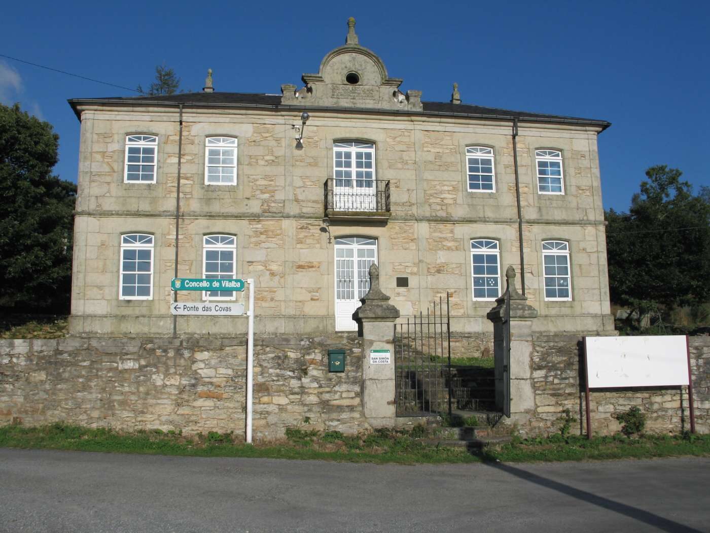 Igrexa de San Simón da Costa en Vilalba