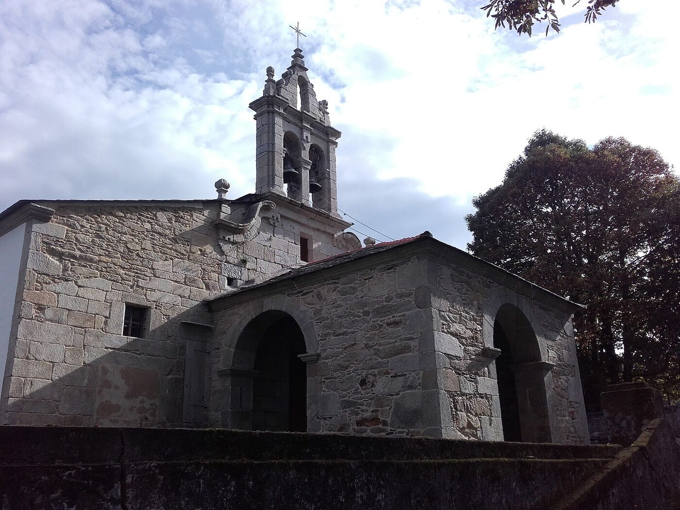 Igrexa de San Martiño de Lanzós en Vilalba