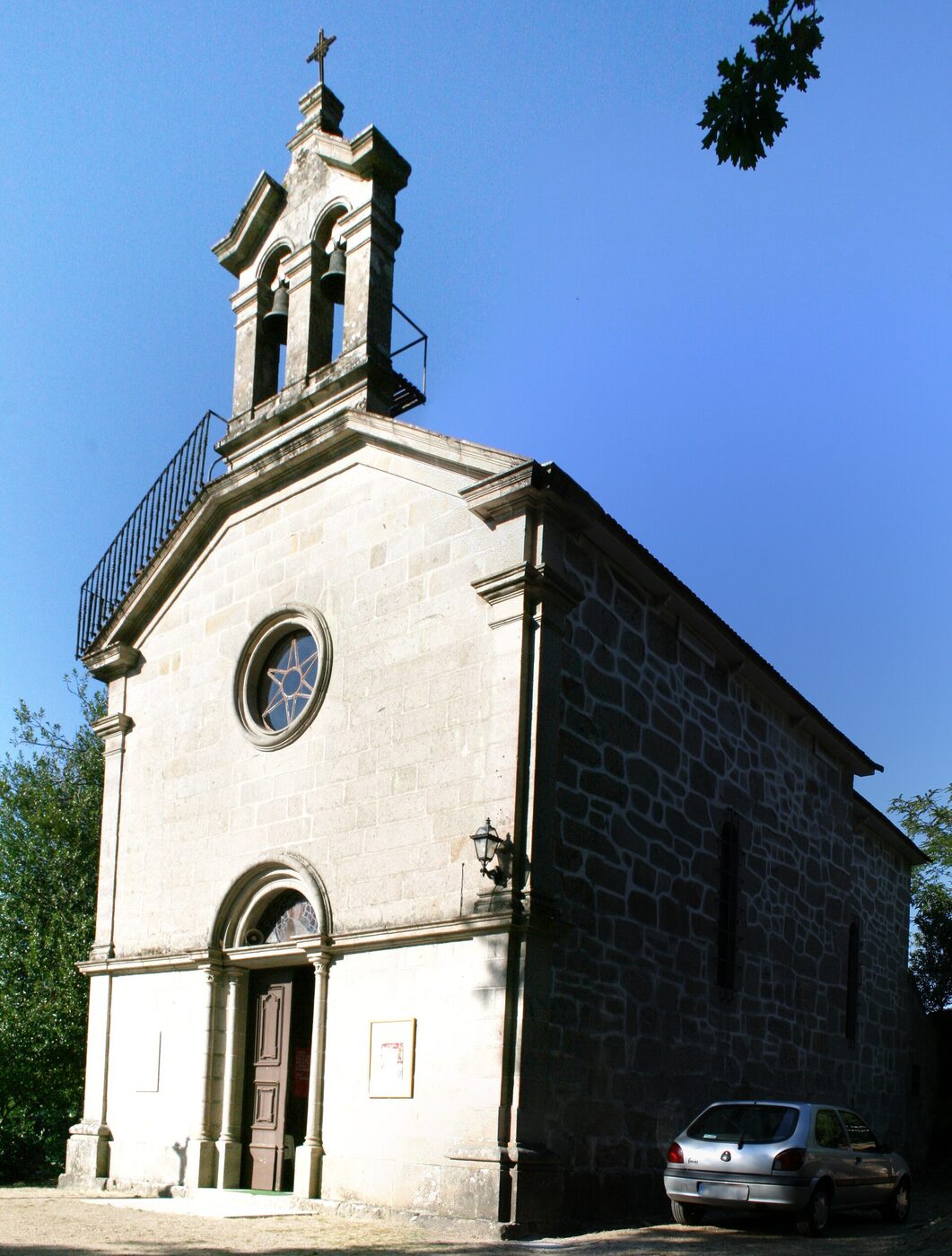 Capela da Nosa Señora do Carme en Mondariz Balneario