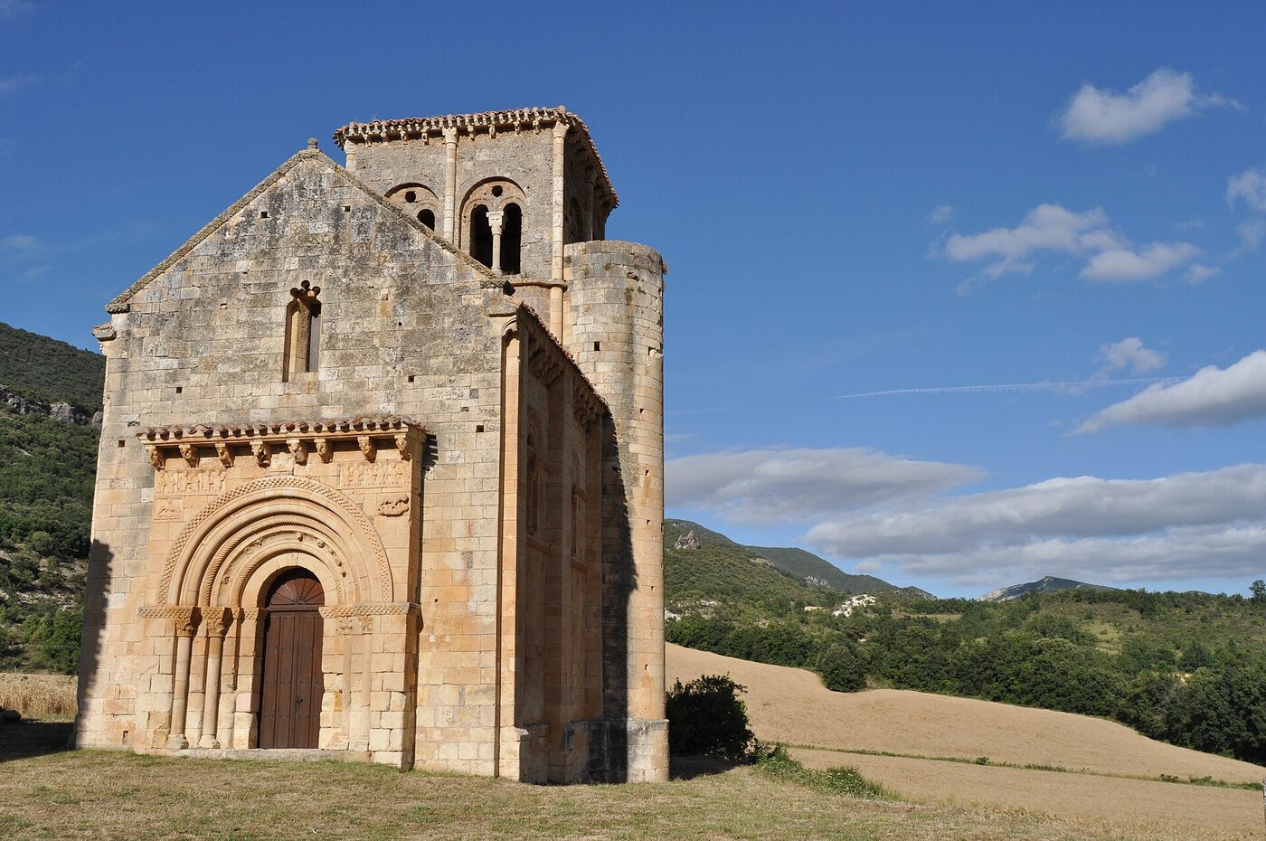 Ermita de San Pedro de Tejada en Merindad de Valdivielso