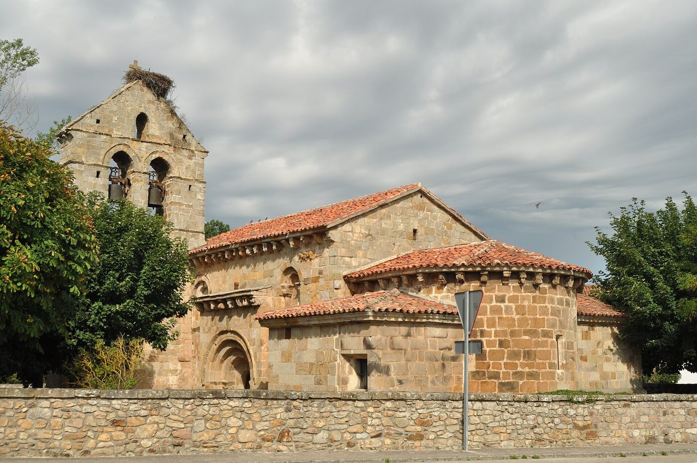 Iglesia de San Cipriano en Campoo de Enmedio