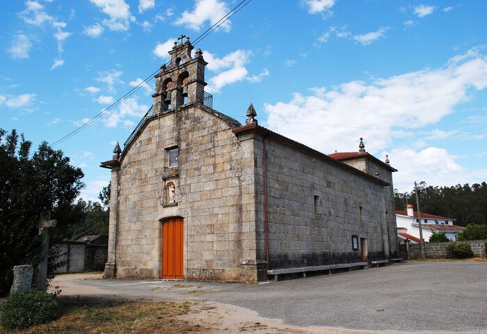 Igrexa de San Fins de Celeiros
