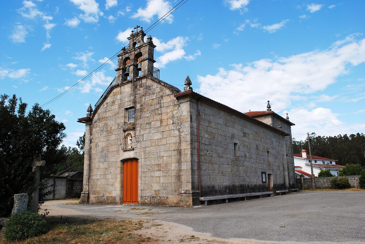 Igrexa de San Fins de Celeiros en Ponteareas
