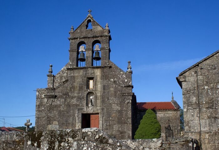 Igrexa de Santa María de Paraños