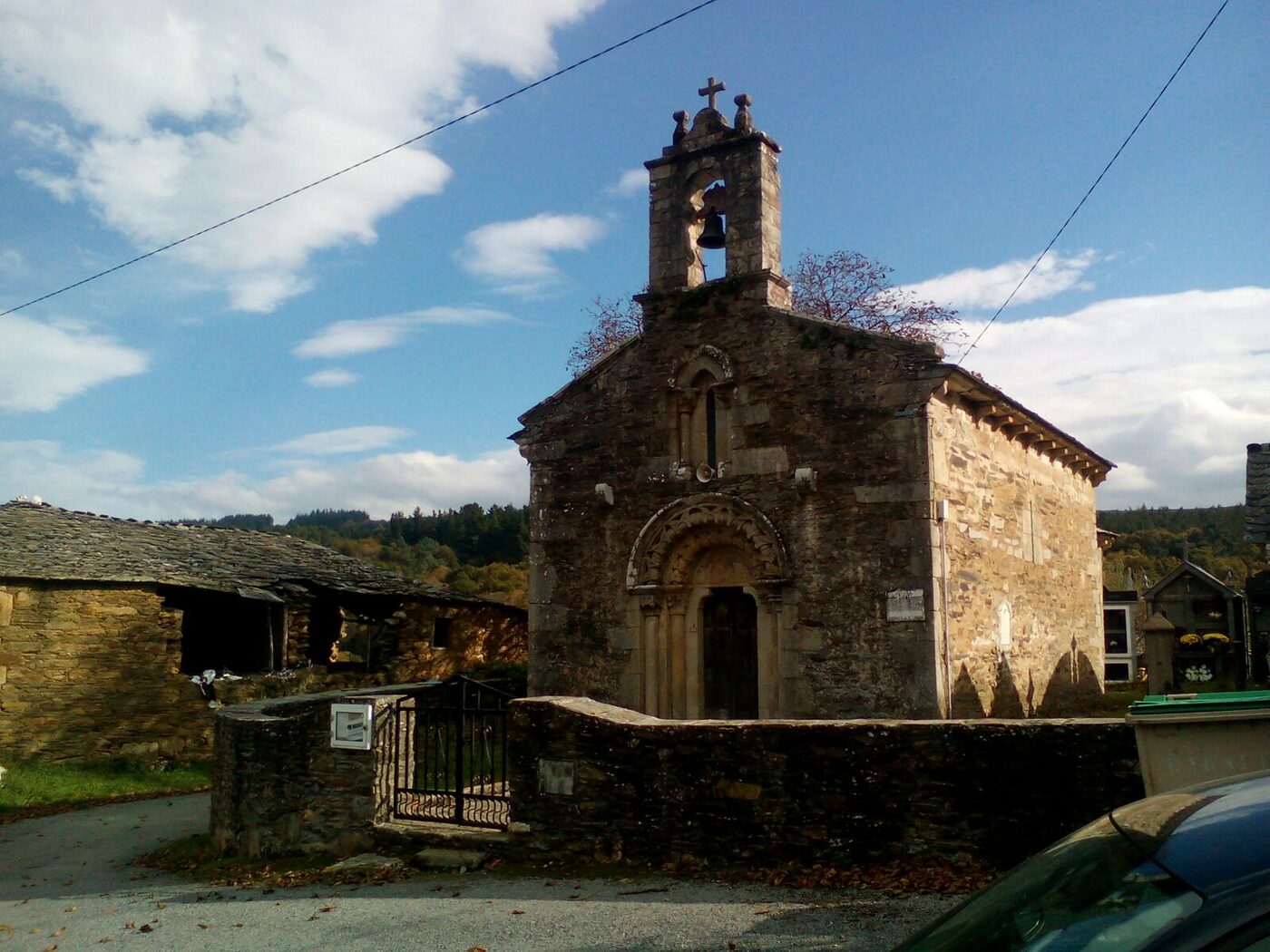 Igrexa de San Martiño de Berselos en Baralla