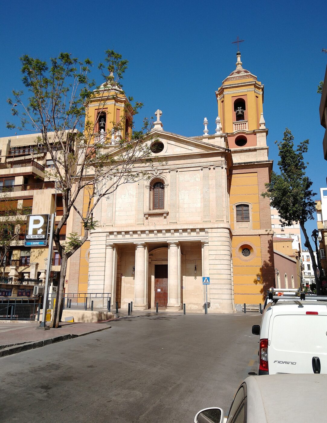 Parroquia San Pedro en Almería