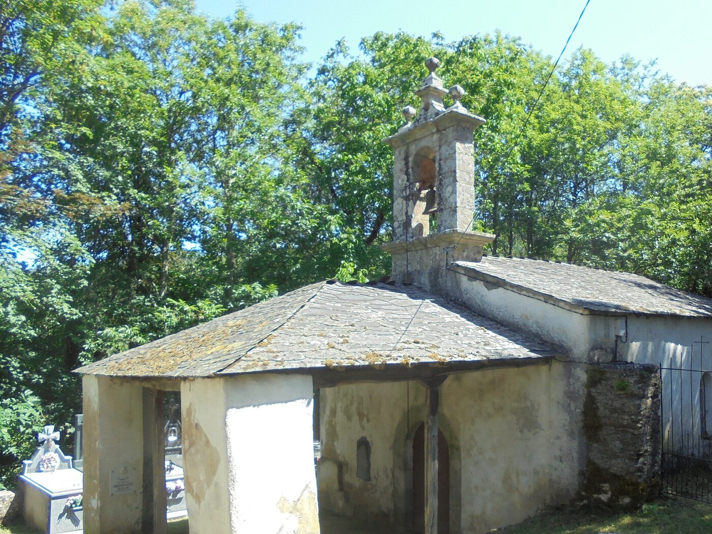 Igrexa de Santa Mariña de Vilachambre en Baralla