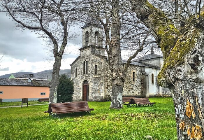 Igrexa de Santa María Madanela de Baralla