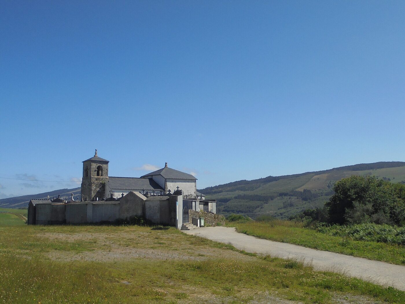 Igrexa de Santa Mariña de Librán en Baleira