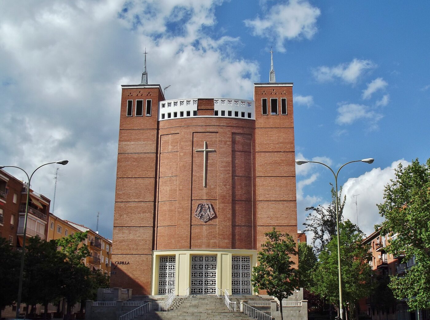 Parroquia de Santa María Micaela y San Enrique en Madrid