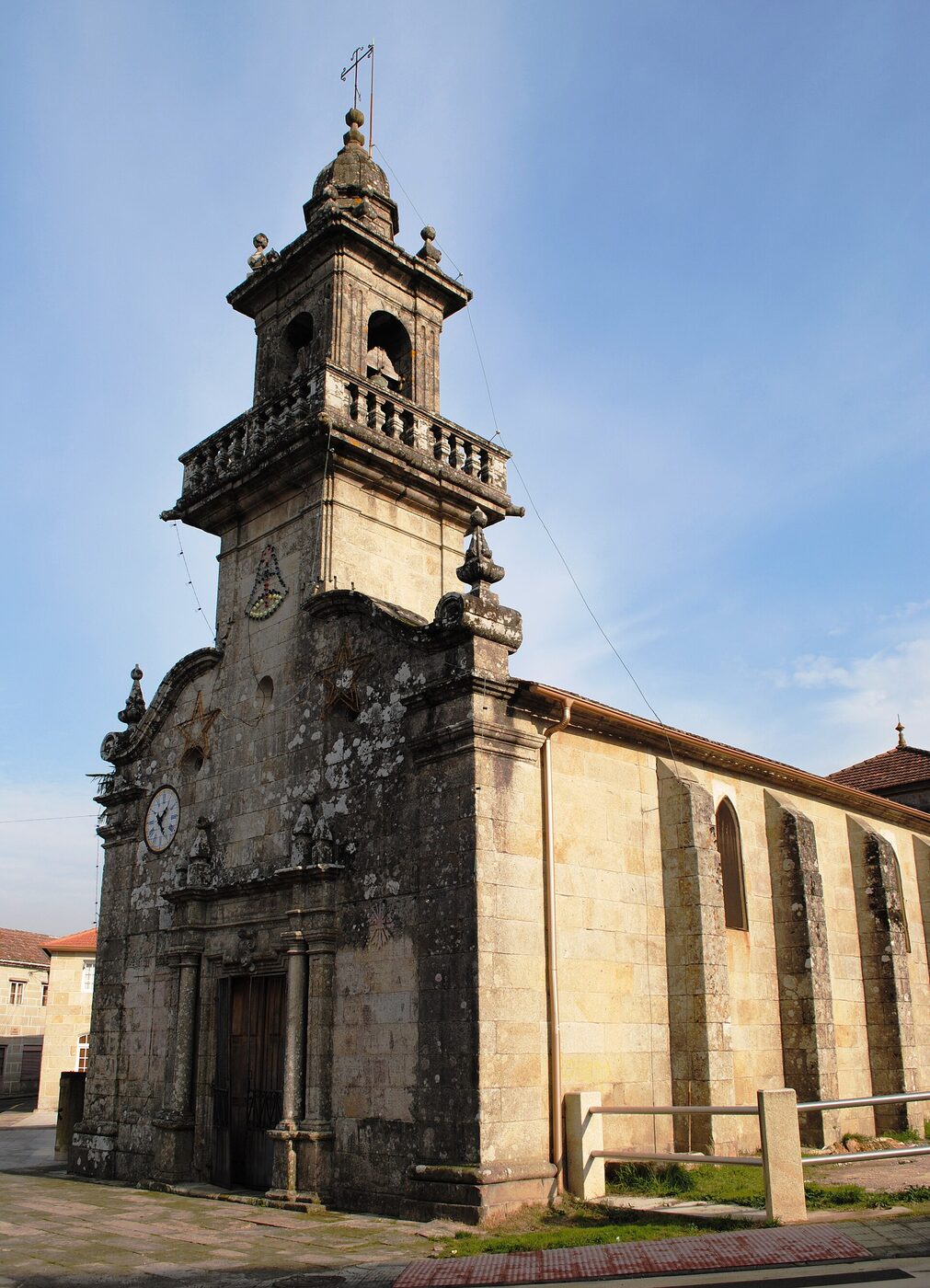Igrexa de Santa Baia de Mondariz en Mondariz