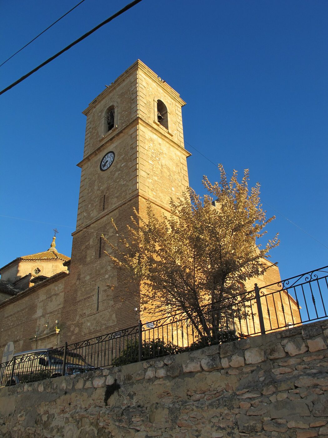 Iglesia de San Juan Bautista en Alatoz