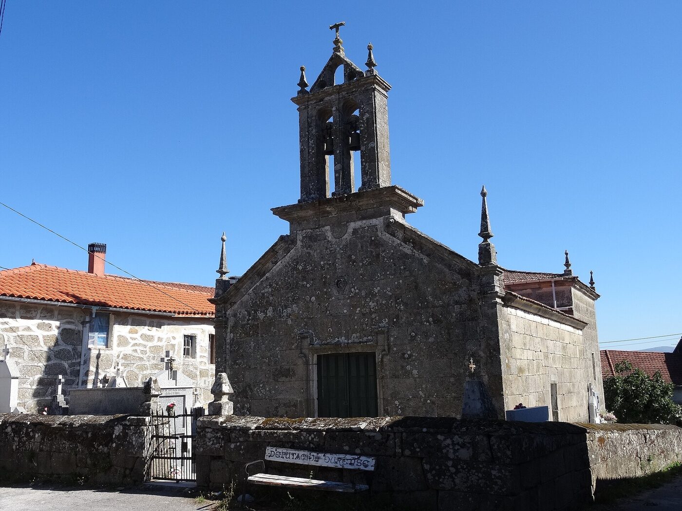 Igrexa de Santa María de Guamil en Baños de Molgas