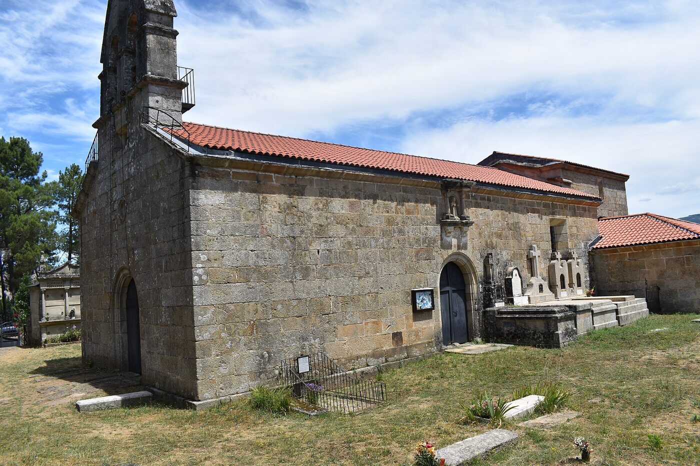 Igrexa de Santa Baia de Vences en Monterrei