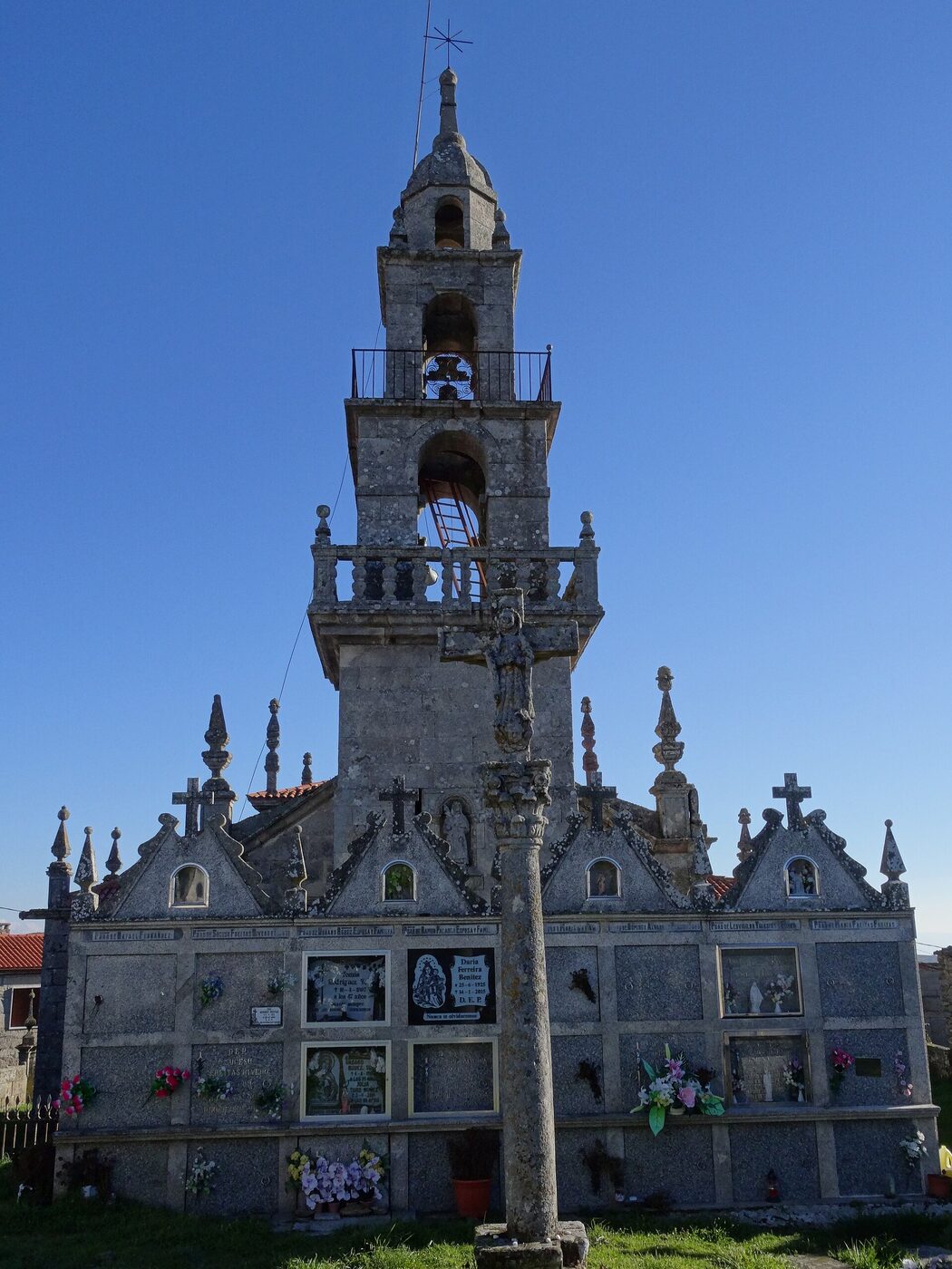 Igrexa de Santa Baia de Bousés en Oímbra
