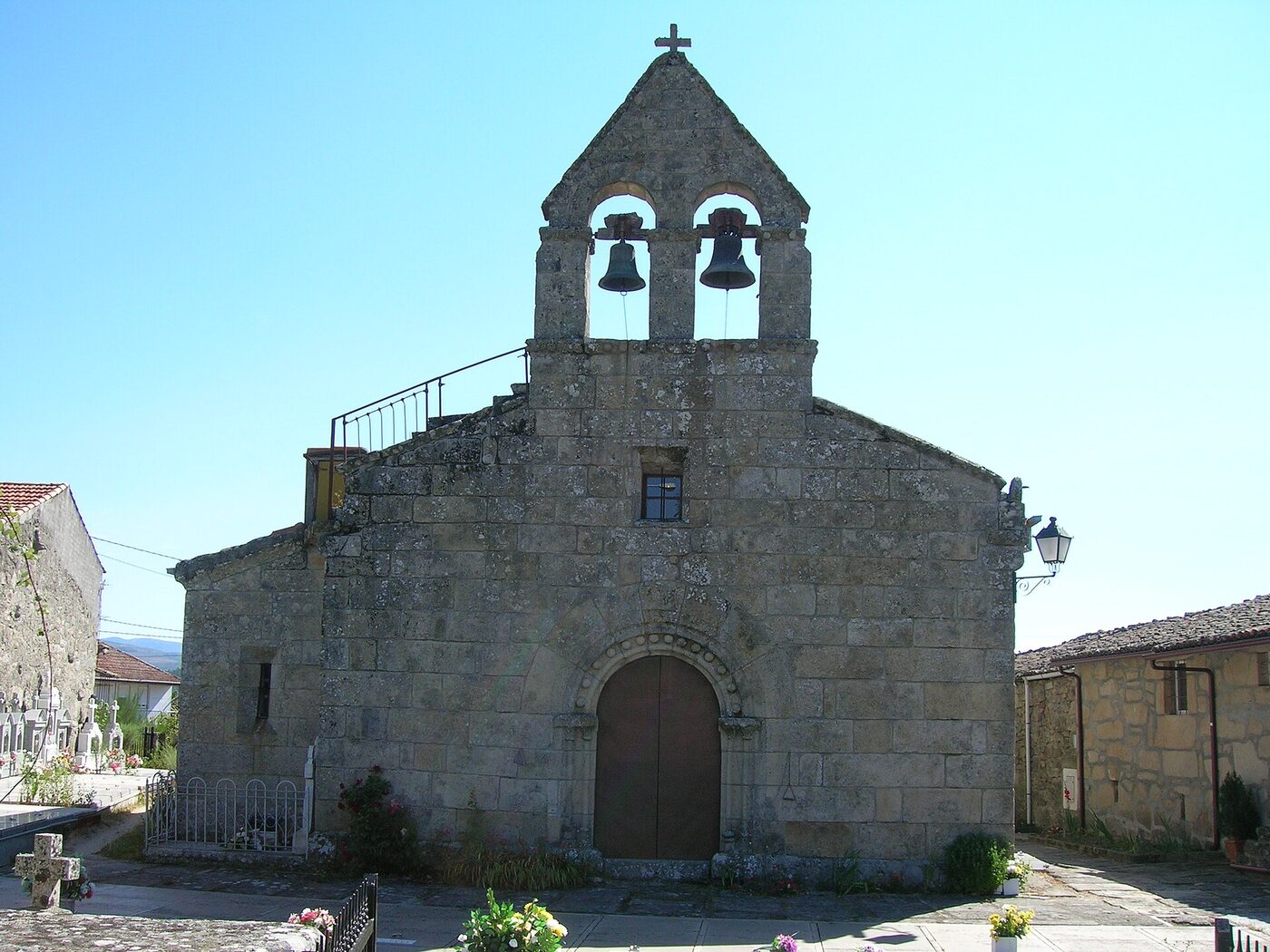 Igrexa de San Pedro de Solbeira de Limia en Xinzo de Limia