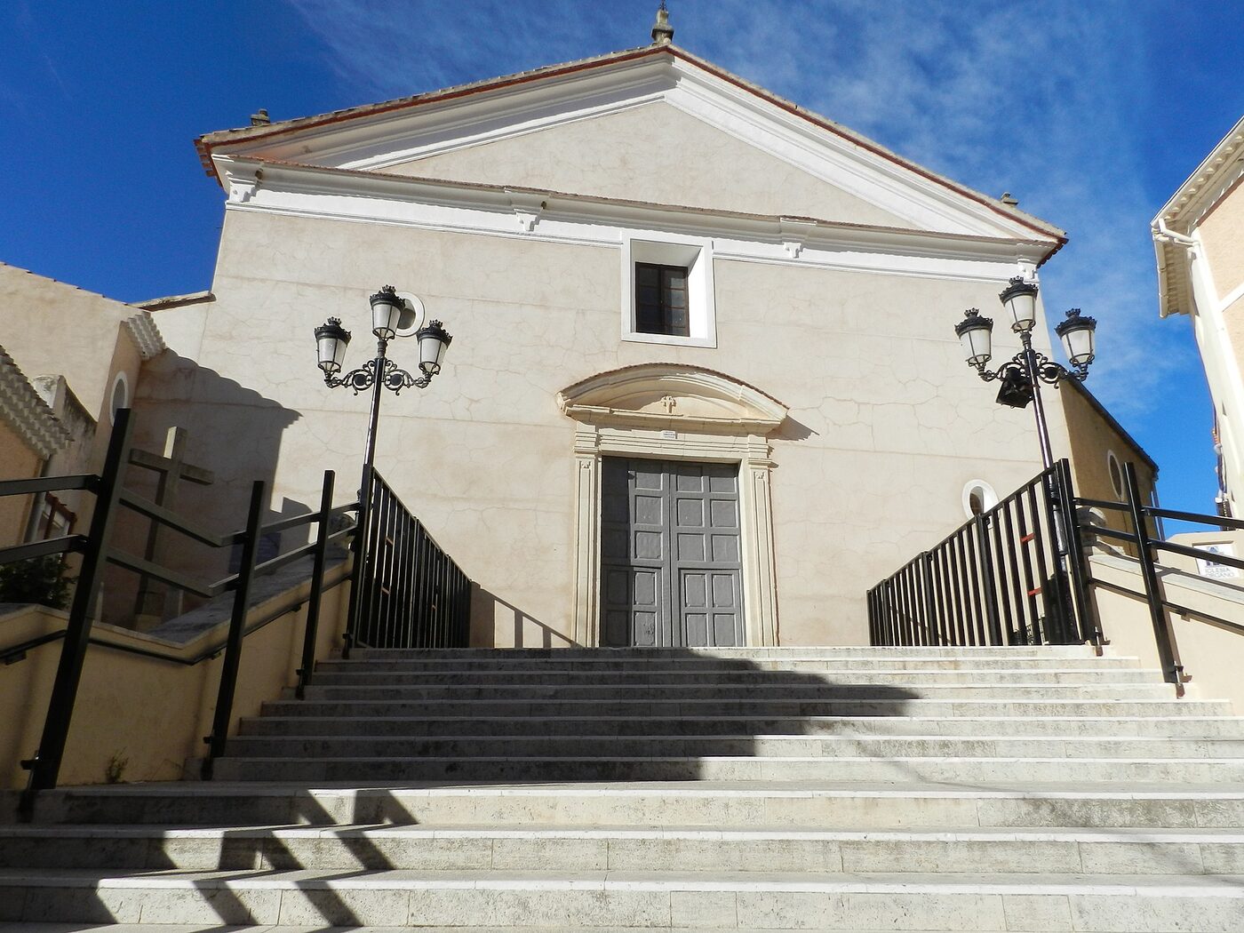 Parroquia Santiago Apóstol en Liétor