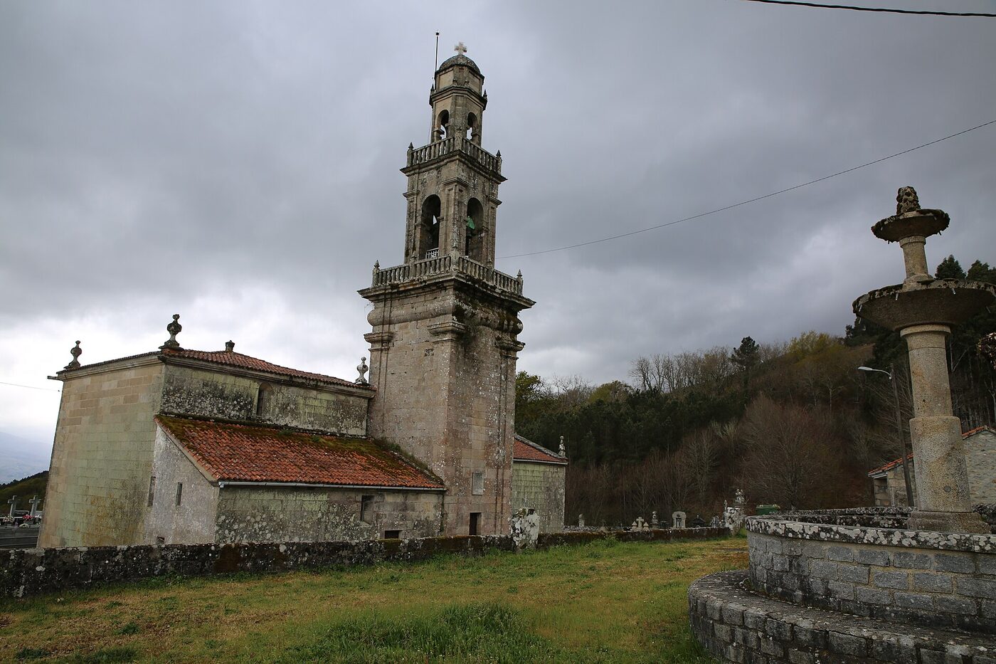 Igrexa de San Xes de Vilariño en Lobeira