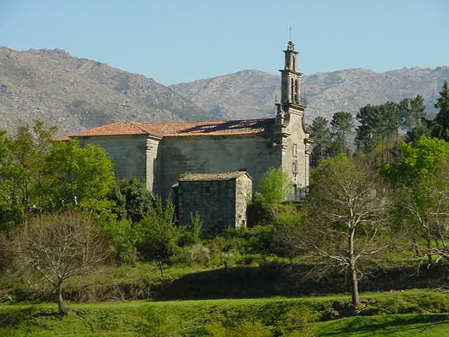 Igrexa de Santa María de Río Caldo en Lobios