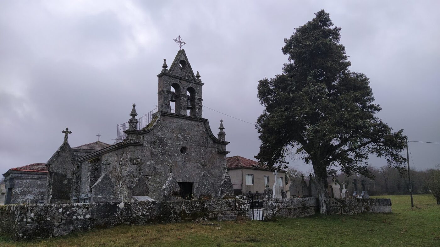 Igrexa de San Salvador de Sanguñedo en Verea