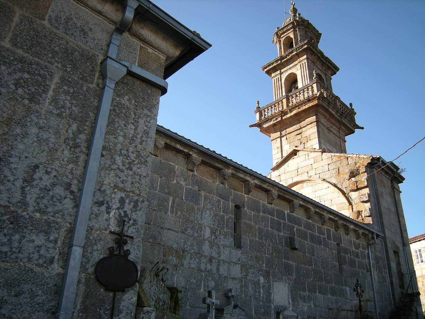 Igrexa de San Miguel de Soutopenedo en San Cibrao das Viñas