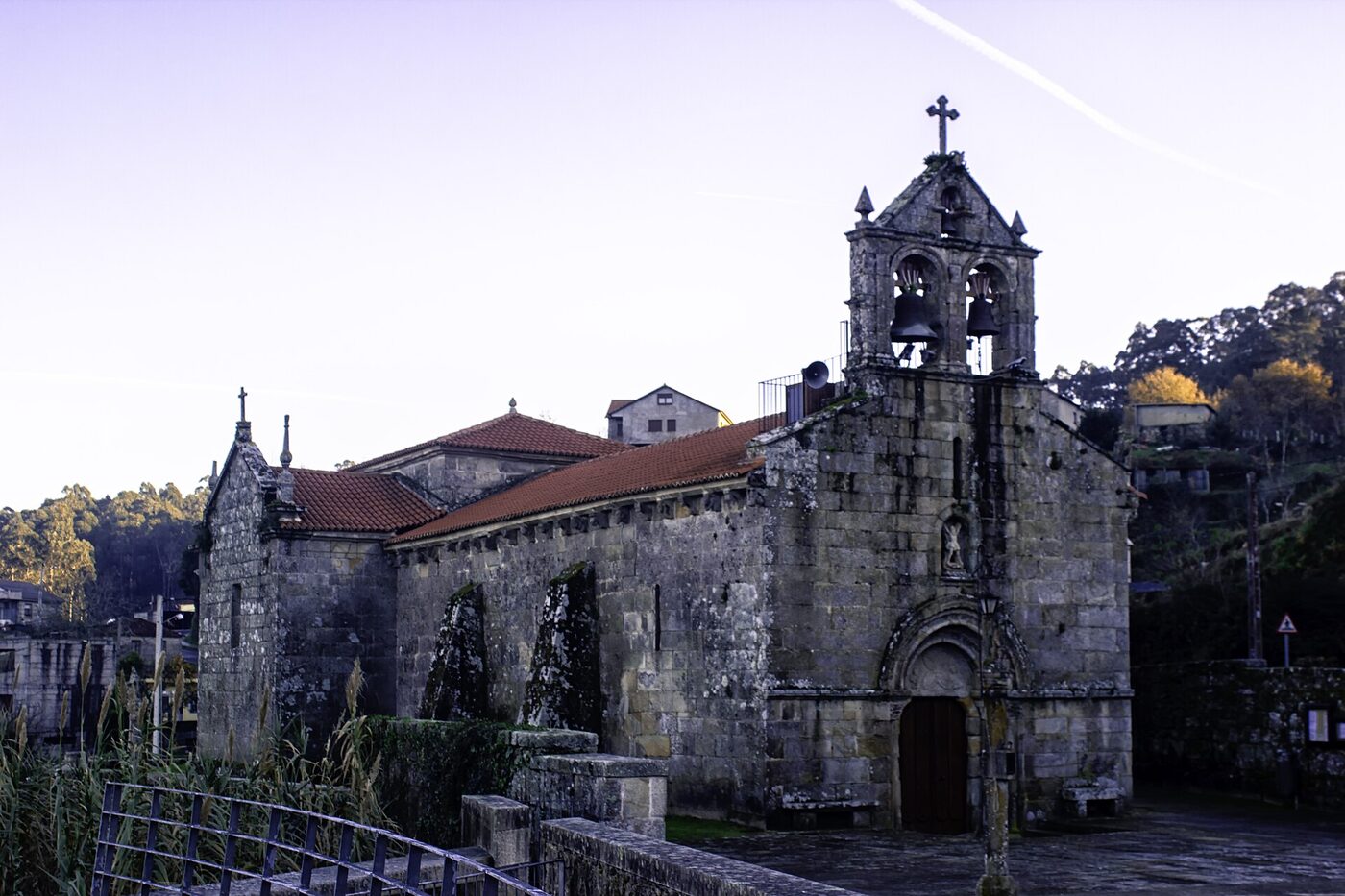 Igrexa de Santo André do Hío en Cangas de Morrazo