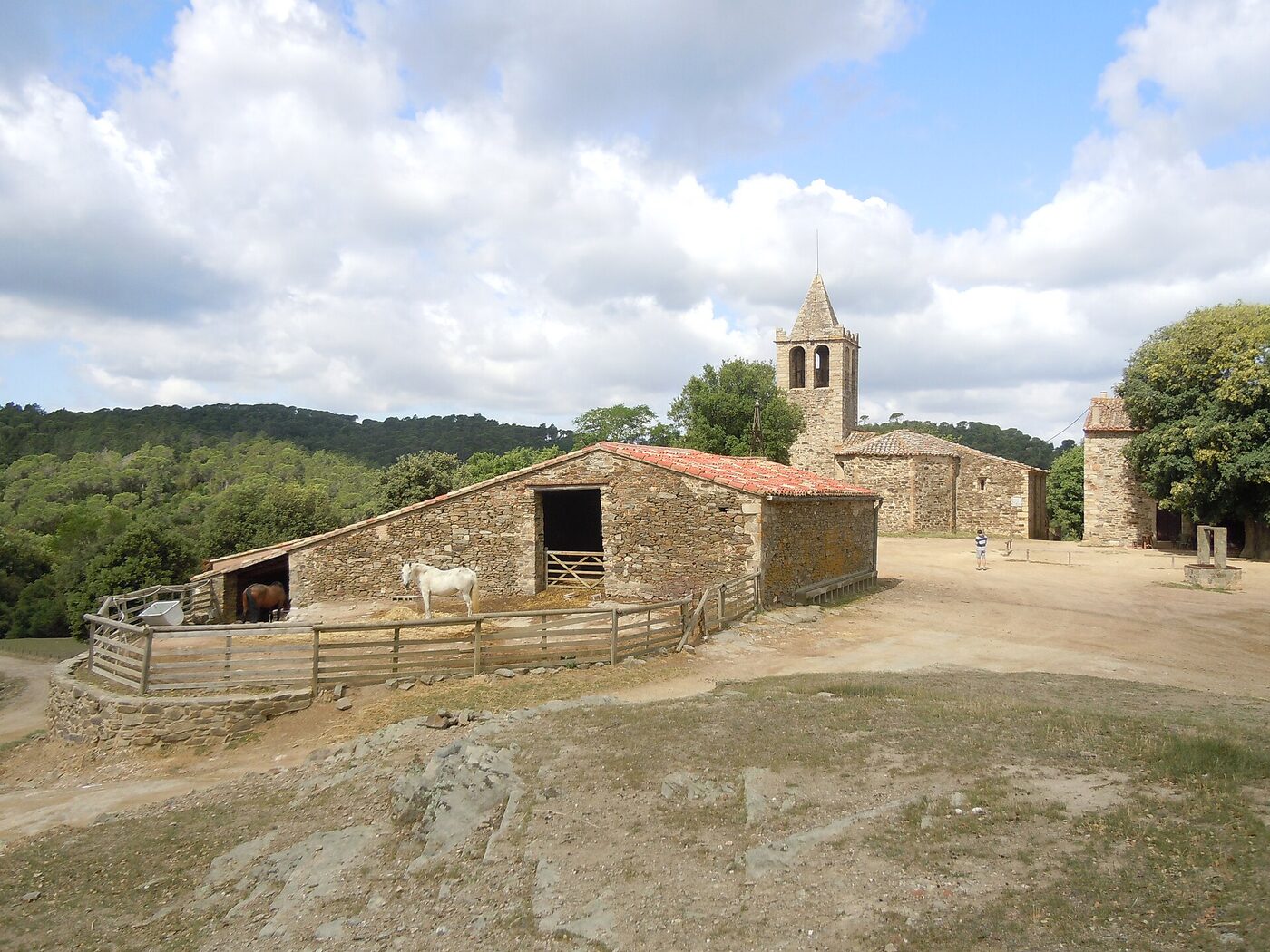 Església de Sant Cebrià de Lledó en Monells i Sant Sadurní de l'Heura